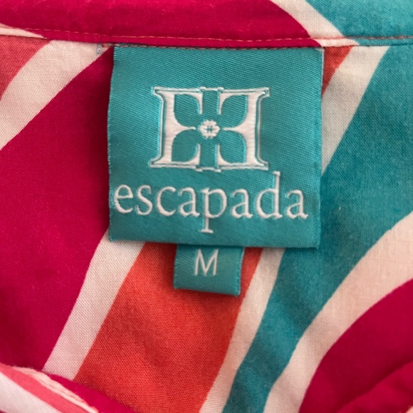 NWOT- ESCAPADE- blouse - Picture 3 of 3